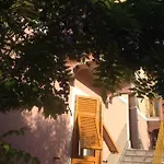 Casa Righetti Liguria, Three Indipendent In A 1924 Family With Garden, Together, Live Separately