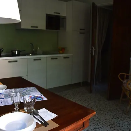 Apartmán Casa Righetti Liguria, Three Indipendent In A 1924 Family With Garden, Together, Live Separately *