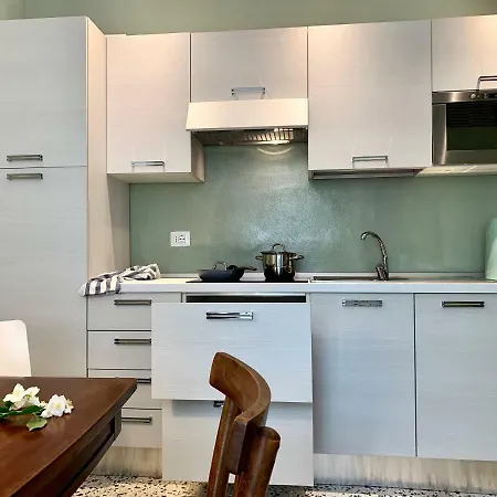 Casa Righetti Liguria, Three Indipendent In A 1924 Family With Garden, Together, Live Separately Apartmán La Spezia