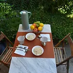 شقة Casa Righetti Liguria, Three Indipendent In A 1924 Family With Garden, Together, Live Separately *