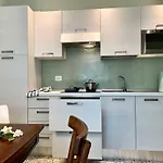Casa Righetti Liguria, Three Indipendent In A 1924 Family With Garden, Together, Live Separately Appartamento La Spezia