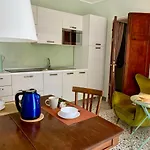 Casa Righetti Liguria, Three Indipendent In A 1924 Family With Garden, Together, Live Separately