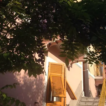Casa Righetti Liguria, Three Indipendent In A 1924 With Garden